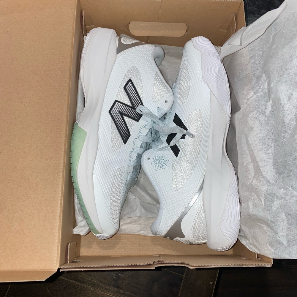 New Balance Freeze 5 Men's Box Lacrosse Turf Shoes
Size 10